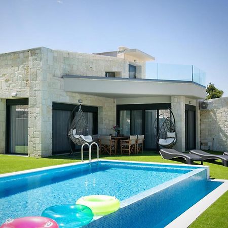 The Euphoria Club Luxury Villas Пефкохори Екстериор снимка