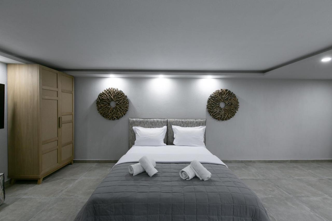 The Euphoria Club Luxury Villas Пефкохори Екстериор снимка