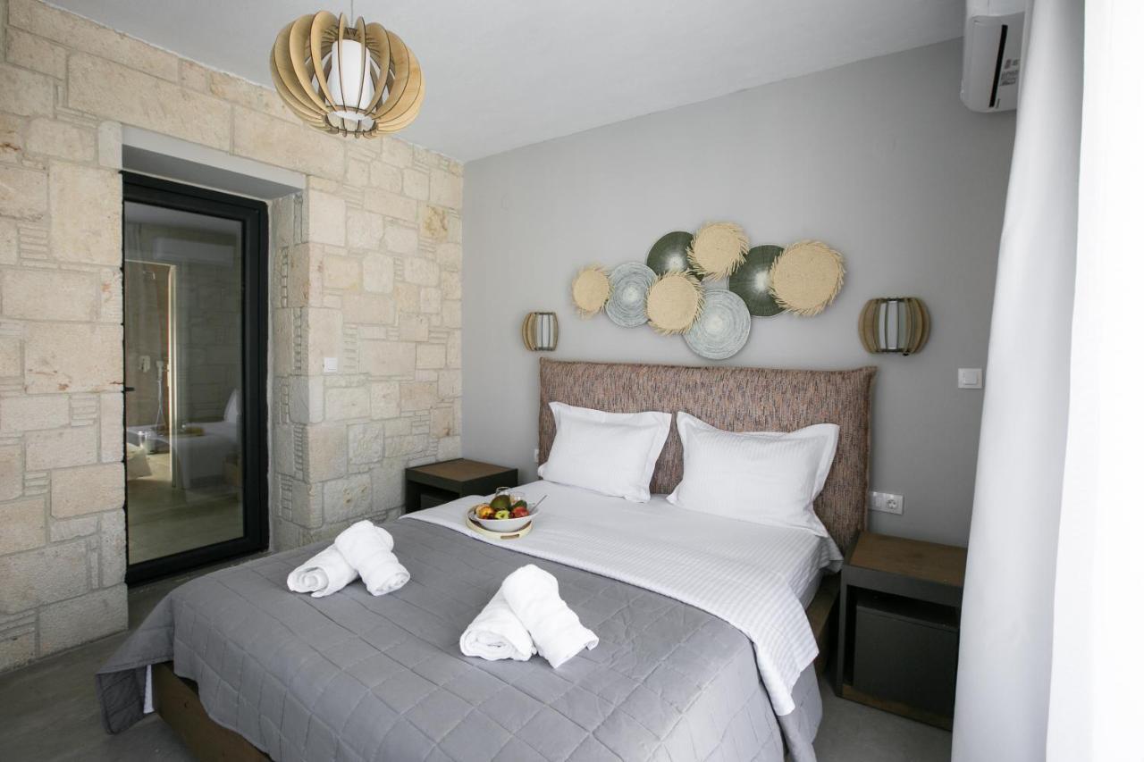 The Euphoria Club Luxury Villas Пефкохори Екстериор снимка