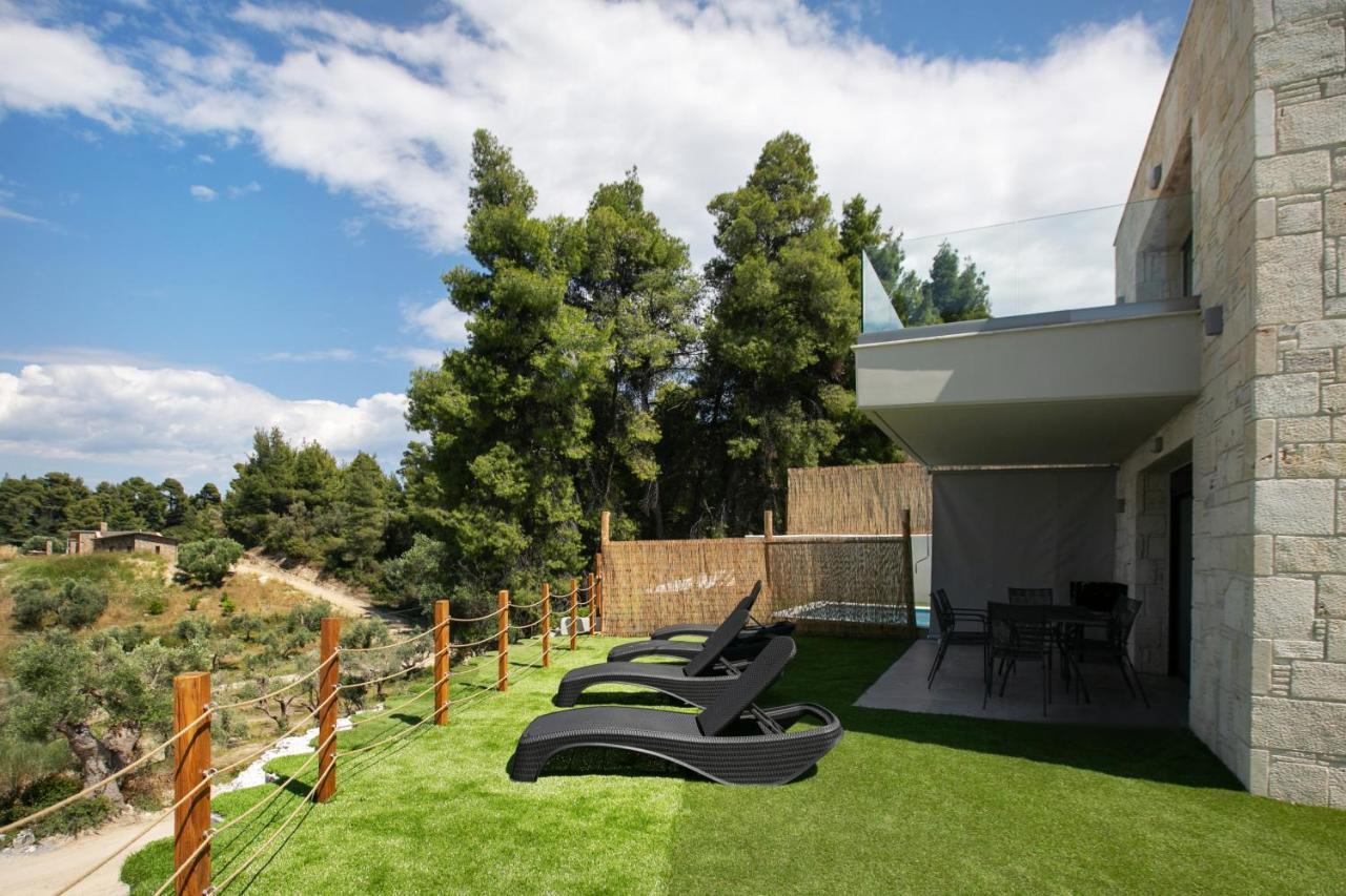 The Euphoria Club Luxury Villas Пефкохори Екстериор снимка