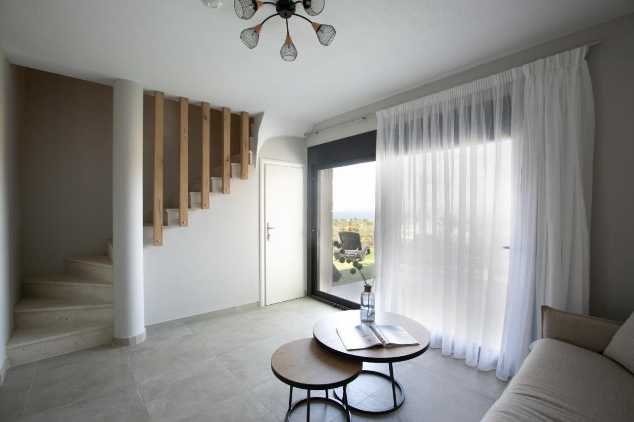 The Euphoria Club Luxury Villas Пефкохори Екстериор снимка