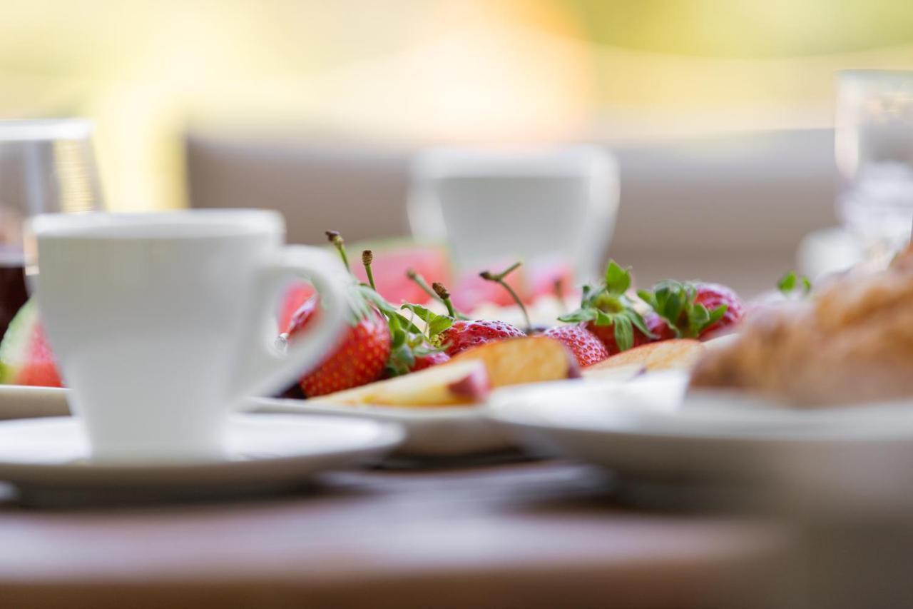 The Euphoria Club Luxury Villas Пефкохори Екстериор снимка