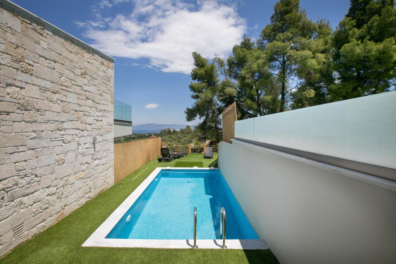 The Euphoria Club Luxury Villas Пефкохори Екстериор снимка