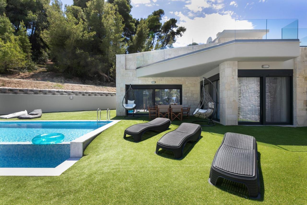 The Euphoria Club Luxury Villas Пефкохори Екстериор снимка